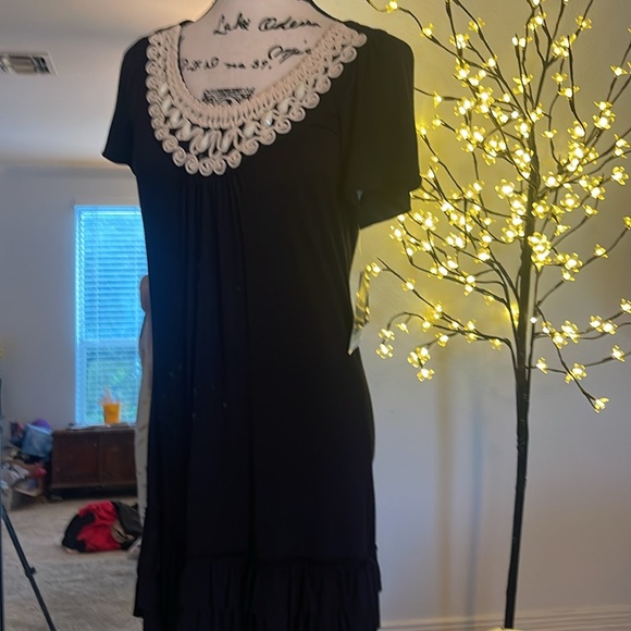 Lovely Black Dress with crochet neckline & Ruffled hem. Simple and Chic! - Picture 12 of 12